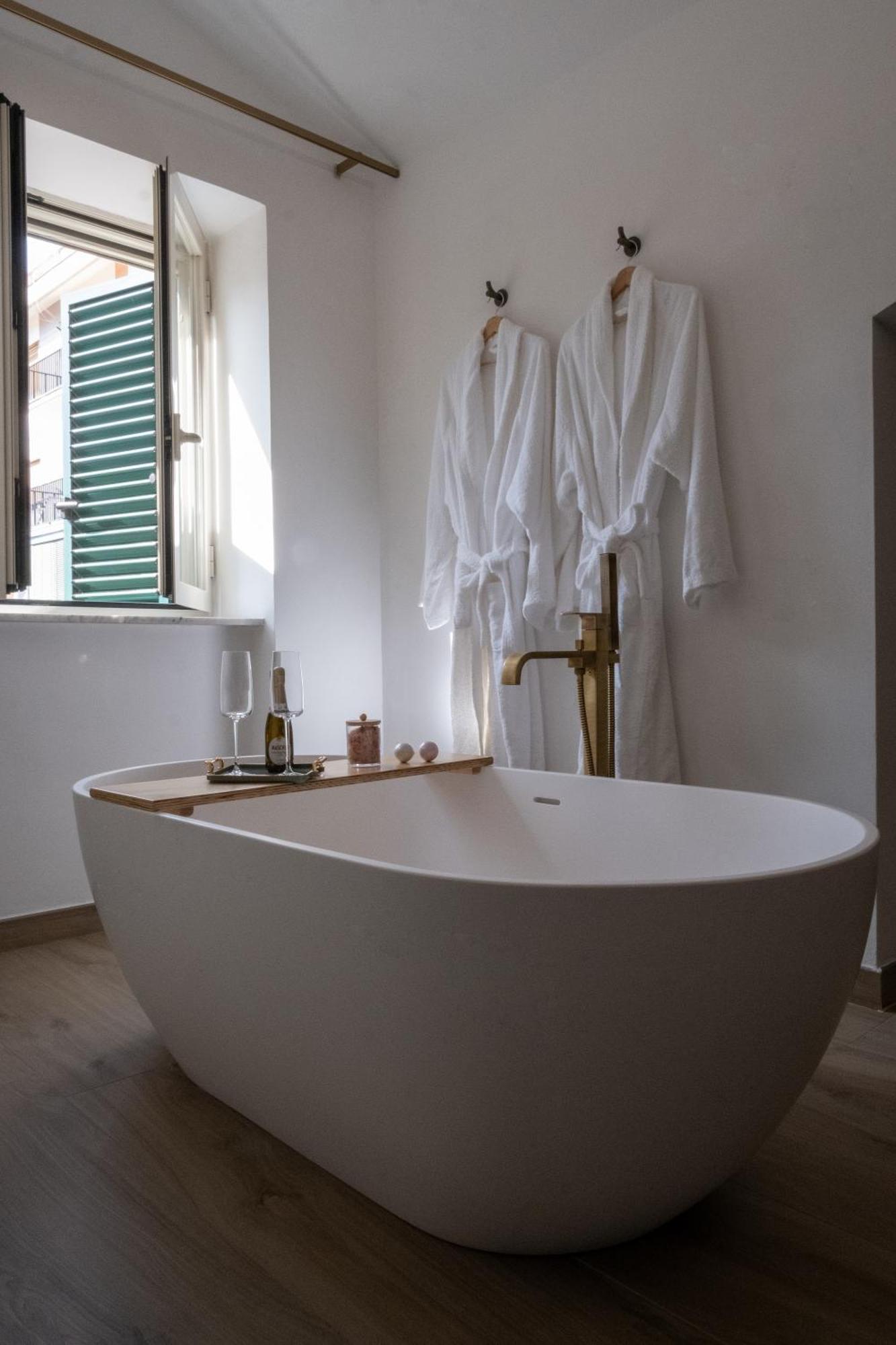 Coraline Deluxe Rooms Castellammare di Stabia Dış mekan fotoğraf