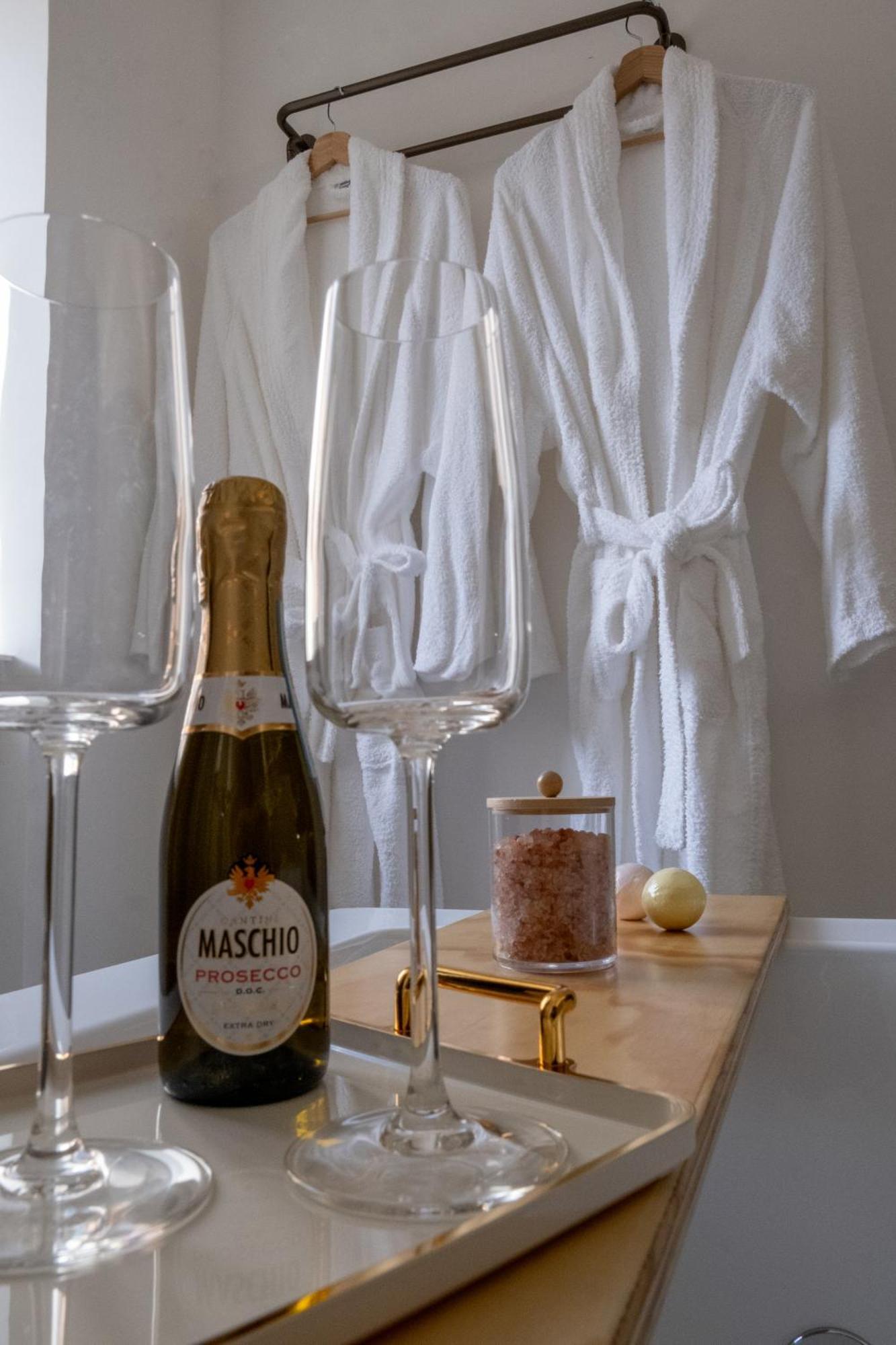Coraline Deluxe Rooms Castellammare di Stabia Dış mekan fotoğraf